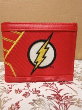 The Flash Bifold Wallet*